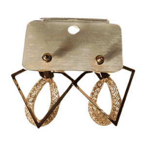 Geometric Gold-Toned Mesh Drop Earrings, Textured Metal Frame Design tranggal 01
